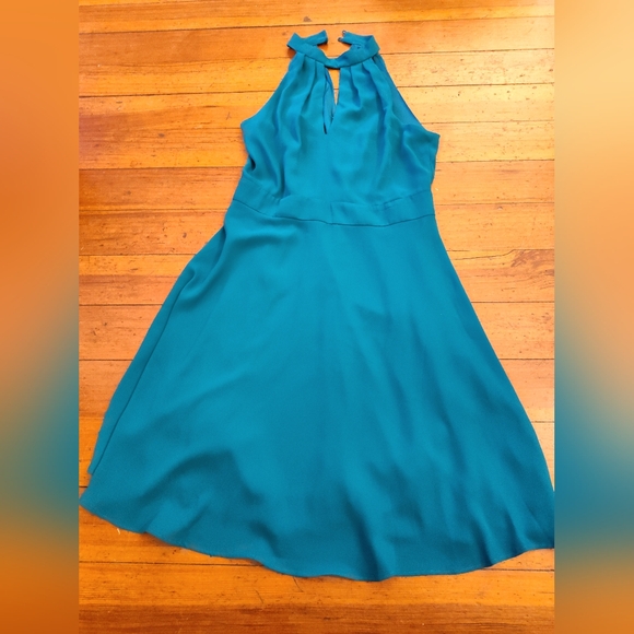 Teal Sleeveless Dress - Picture 1 of 8